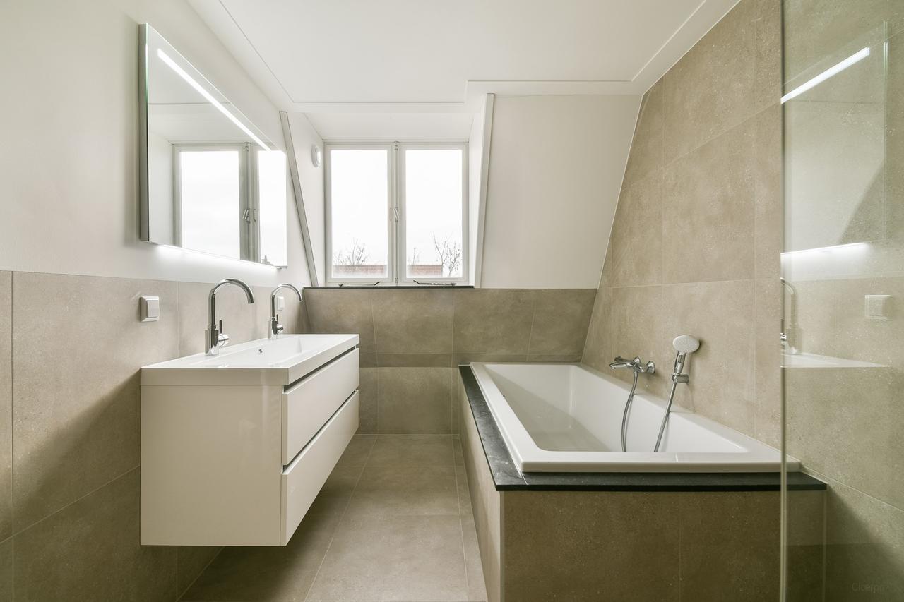 84 m² with balcony in the Scheldebuurt - Image 15