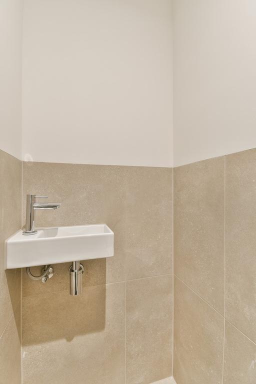 84 m² with balcony in the Scheldebuurt - Image 19