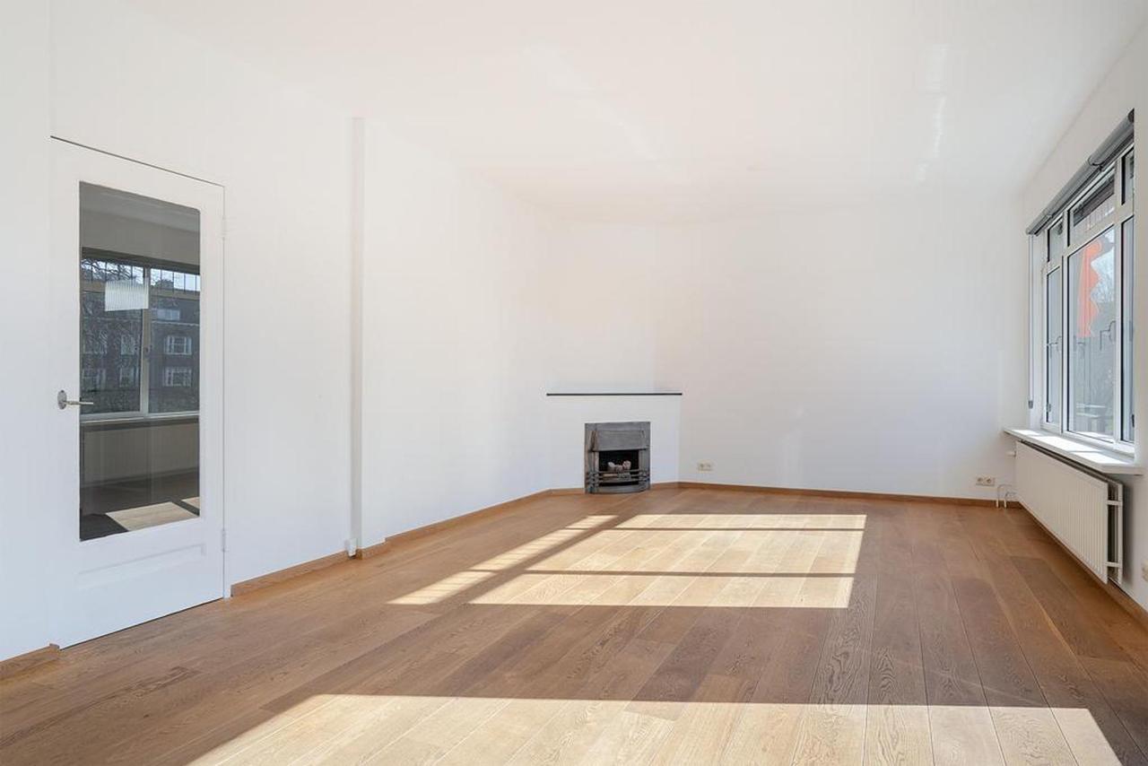 Bright double upper house on Statensingel - Image 13