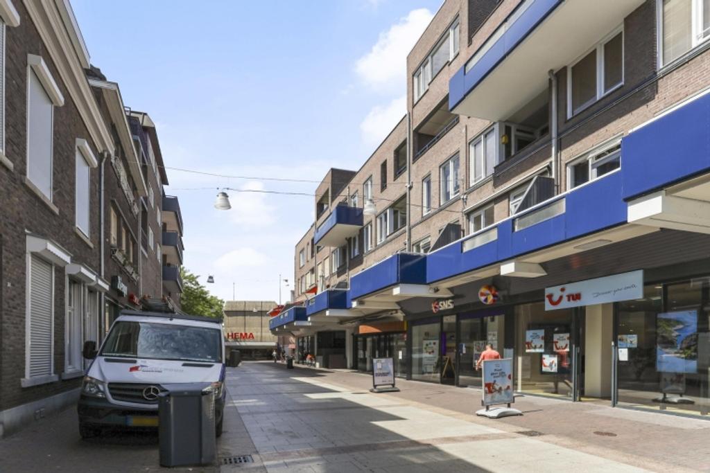 115 m² apartment in the heart of Roermond - Image 2