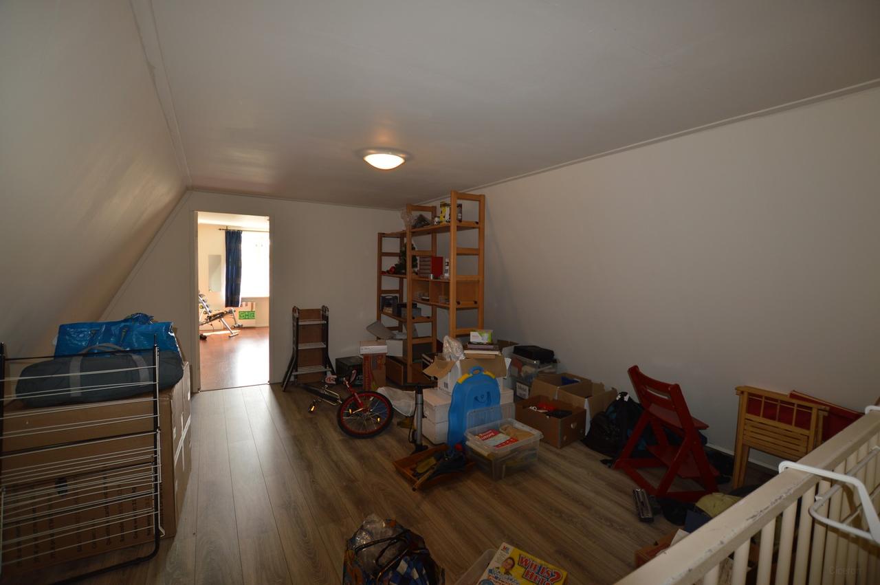 111 m² appartement met 3 slaapkamers - Afbeelding 8