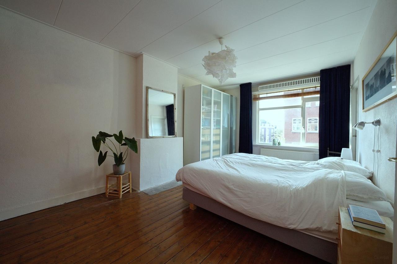 3-bedroom apartment with balcony - Image 17