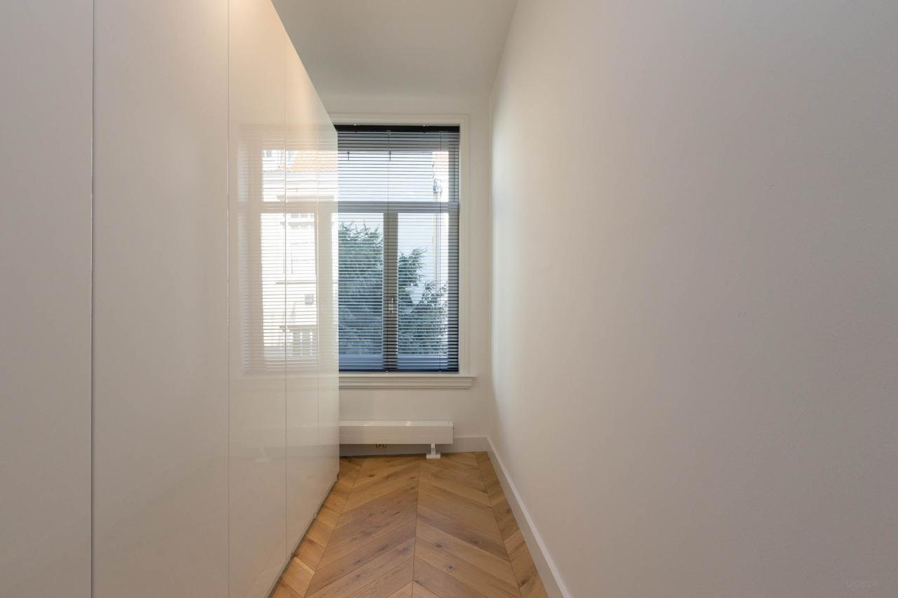1-bedroom apartment on Nassaukade - Image 14
