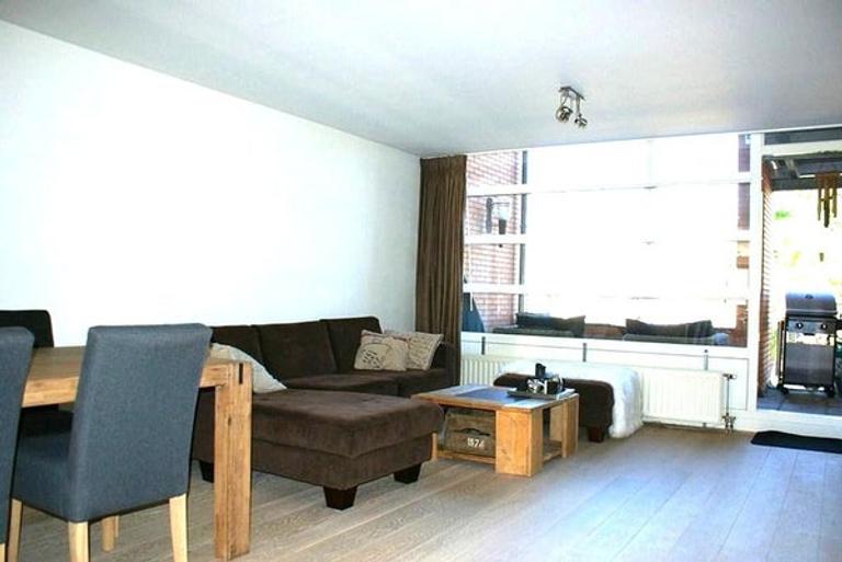 120 m2 maisonette with sunny balcony - Image 4