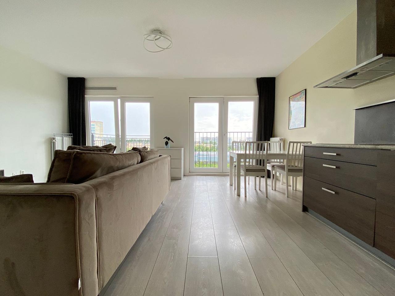 Furnished 2-room apartment with sunny balcony - Image 8