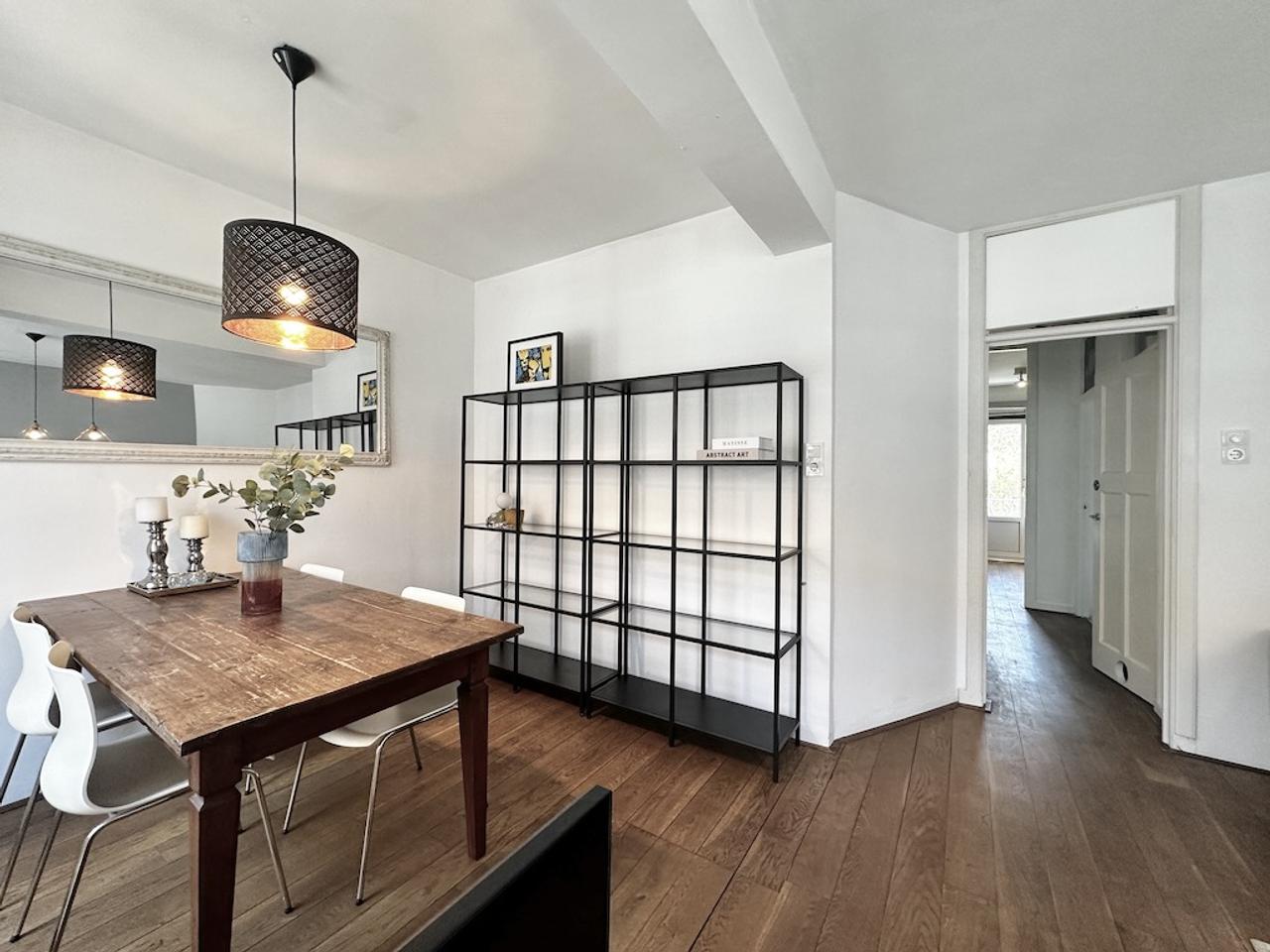 2-bedroom with roof terrace in West - Image 4