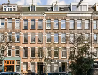 2-bedroom apartment with balcony in De Pijp