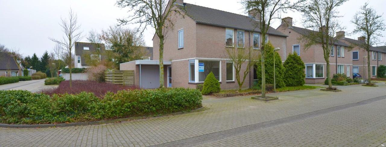 140 m² house with garage in De Overlaet - Image 2