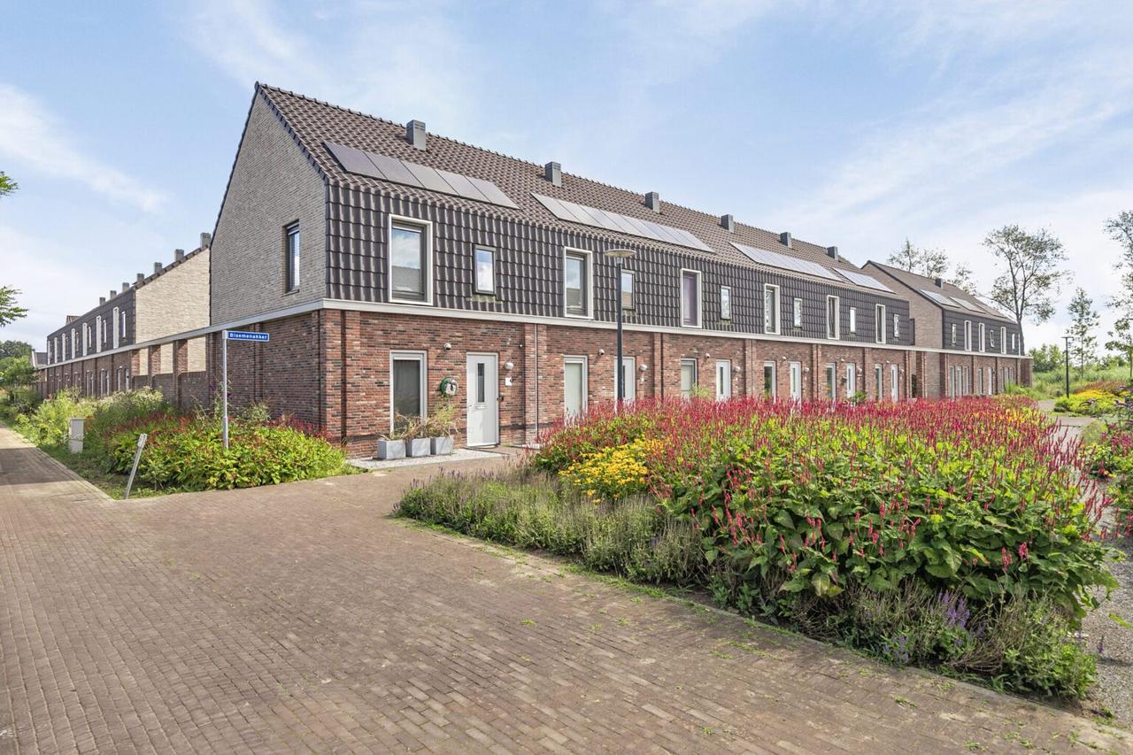 Modern house (108 m²) with sunny garden in Veghel - Image 3