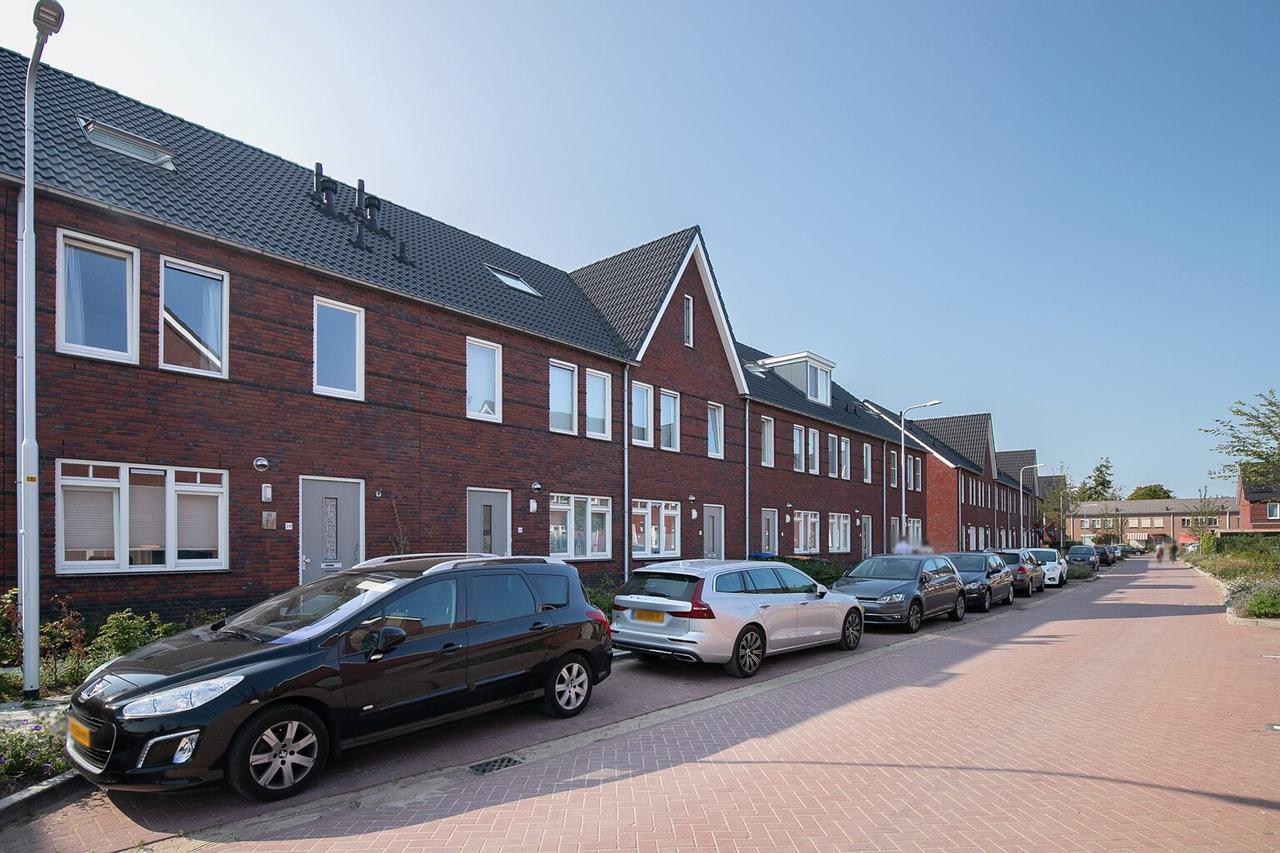 4-bedroom house in Ede - Image 3