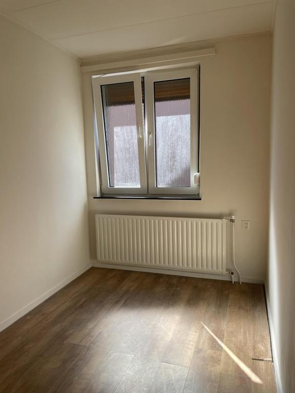 Detached bungalow with garden in Swolgen - Image 6