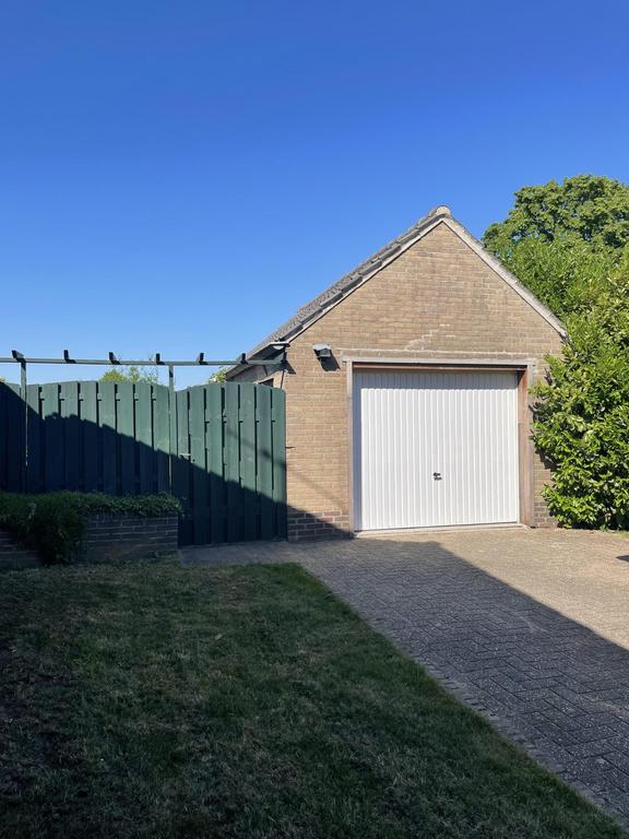 Detached bungalow with garden in Swolgen - Image 8