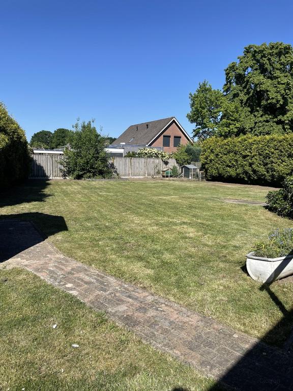 Detached bungalow with garden in Swolgen - Image 12