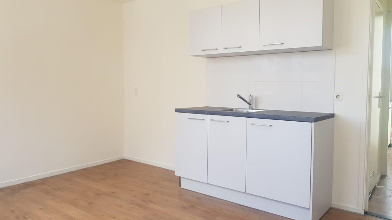Renovated Studio Veldhovenring - Image 1