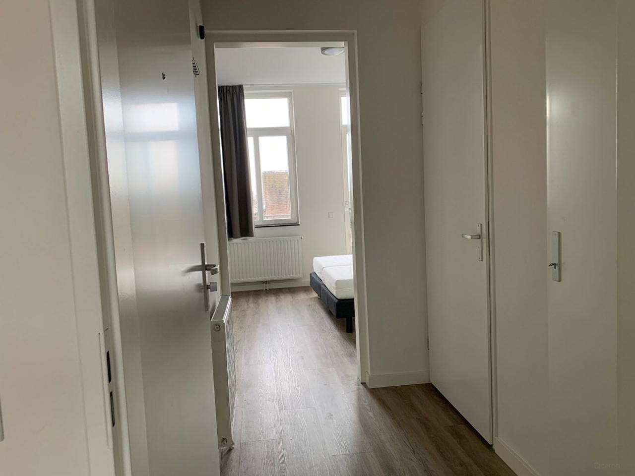 Appartement met garage vlak bij centrum - Afbeelding 10
