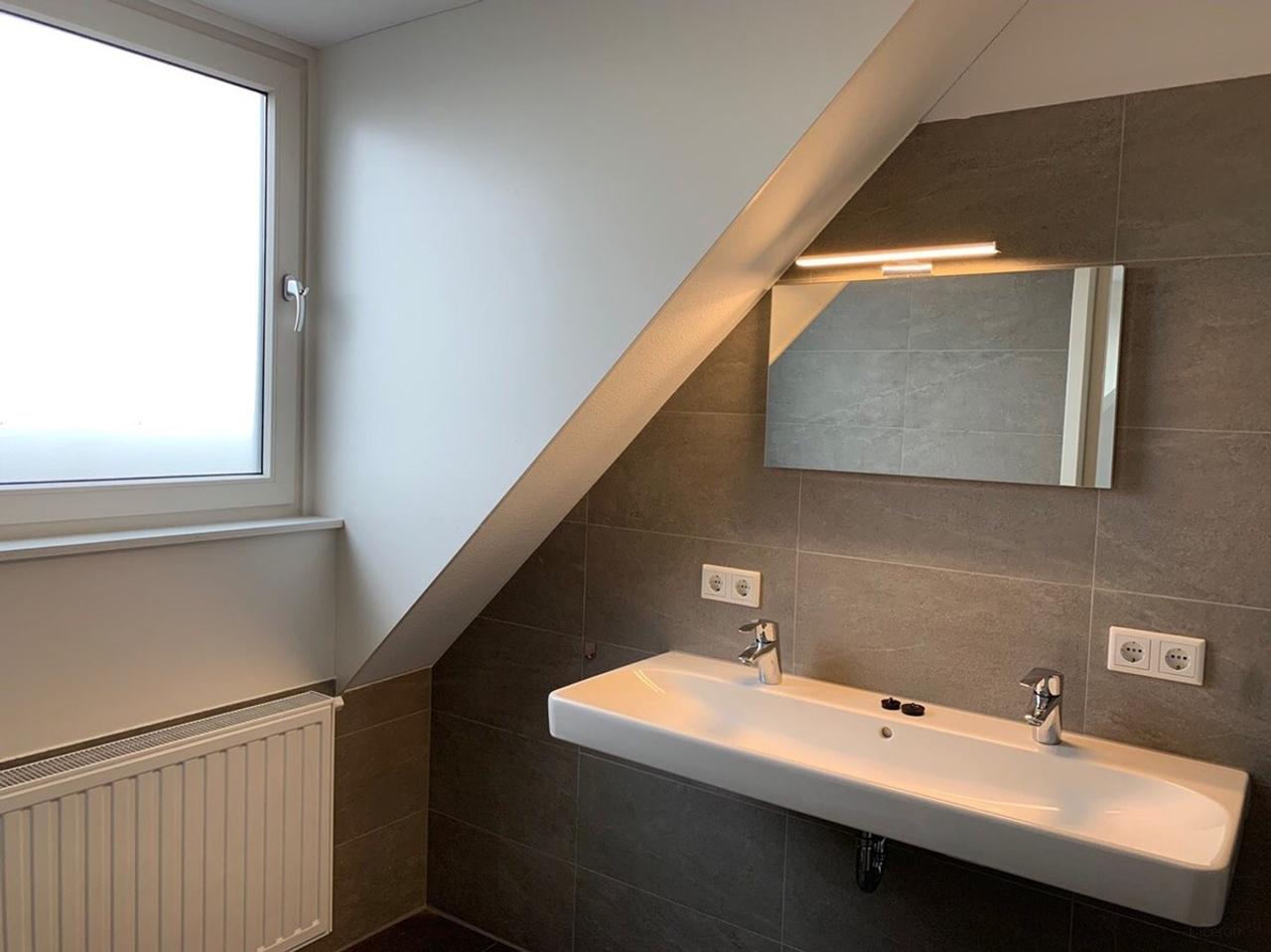 Apartment with garage in Roermond - Image 16