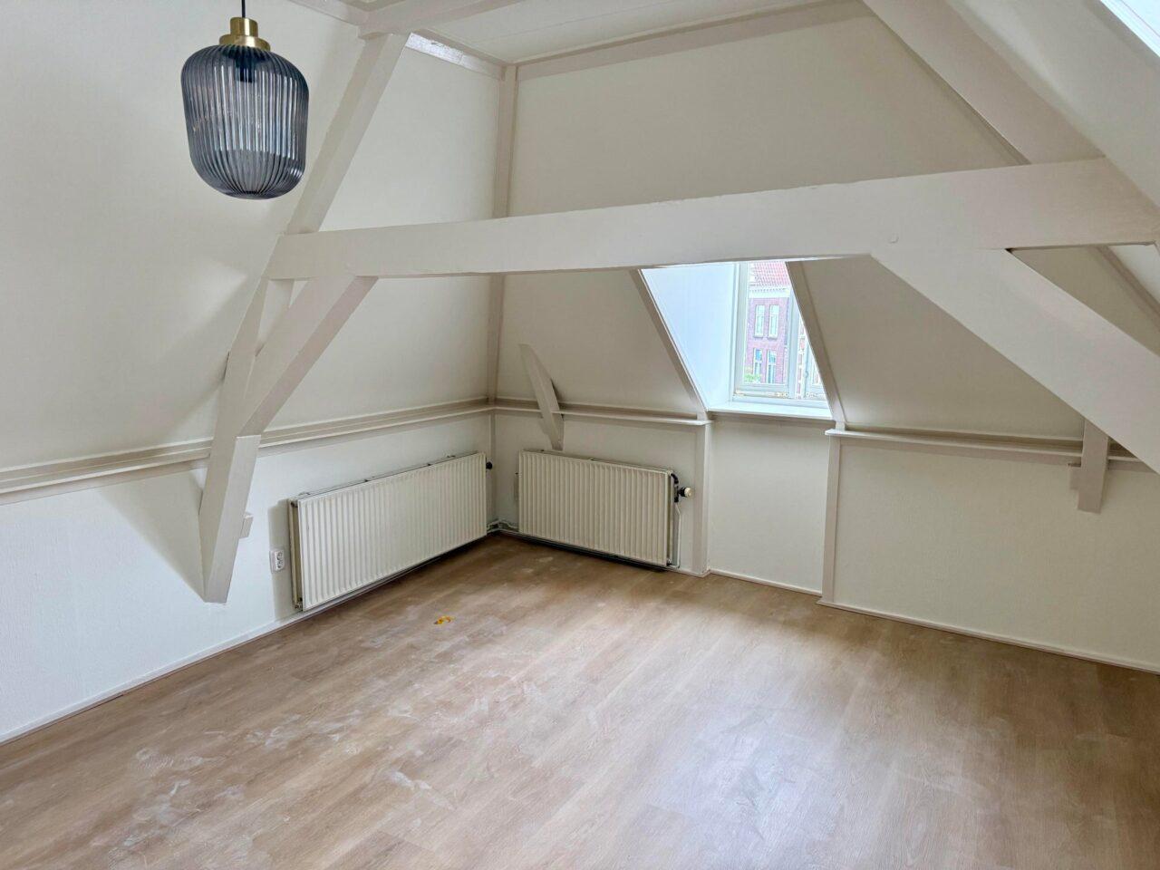 32 m² Student Apartment in Utrecht - Image 1