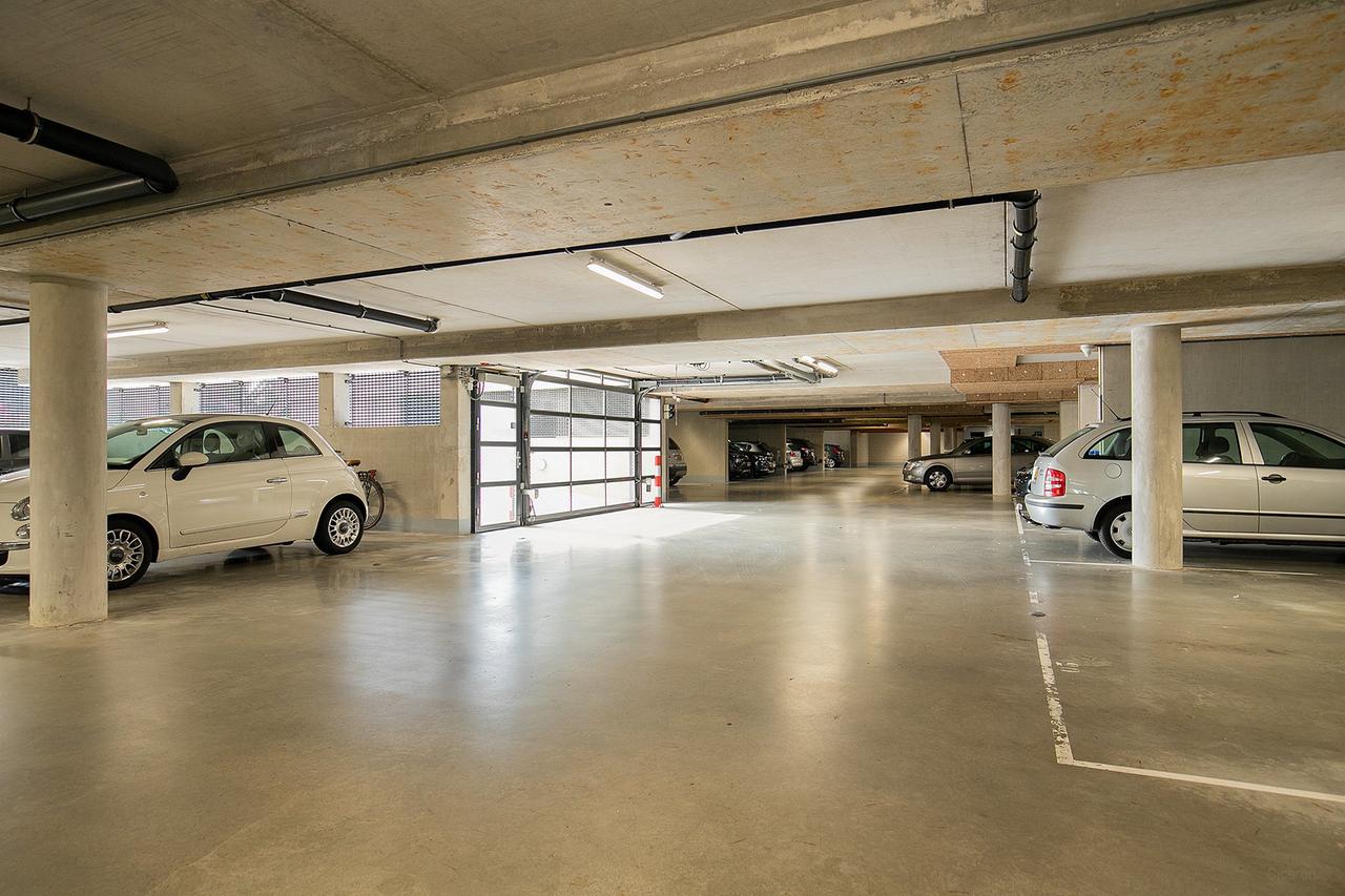 2-bedroom apartment with elevator - Image 18