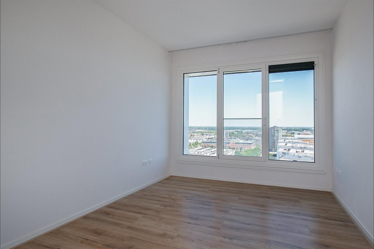 107m² apartment with loggia in the Paleiskwartier - Image 15