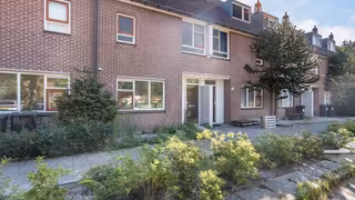 Bright family home with 3 bedrooms and garden in Diemen