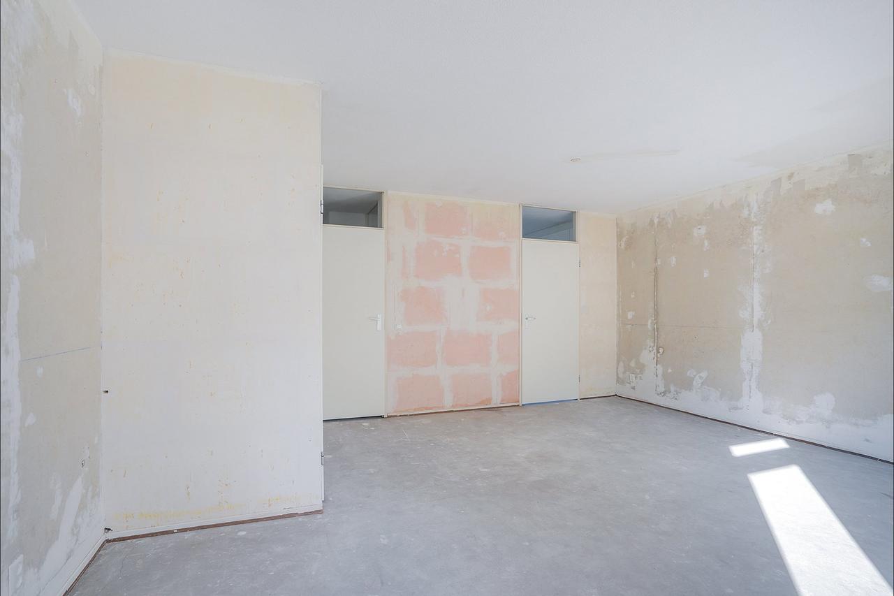 Bright family home with 3 bedrooms and garden in Diemen - Image 6