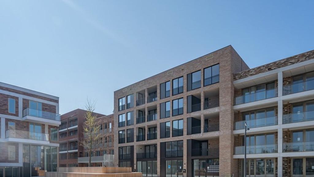 4-room apartment with loggia in Diemen - Image 2