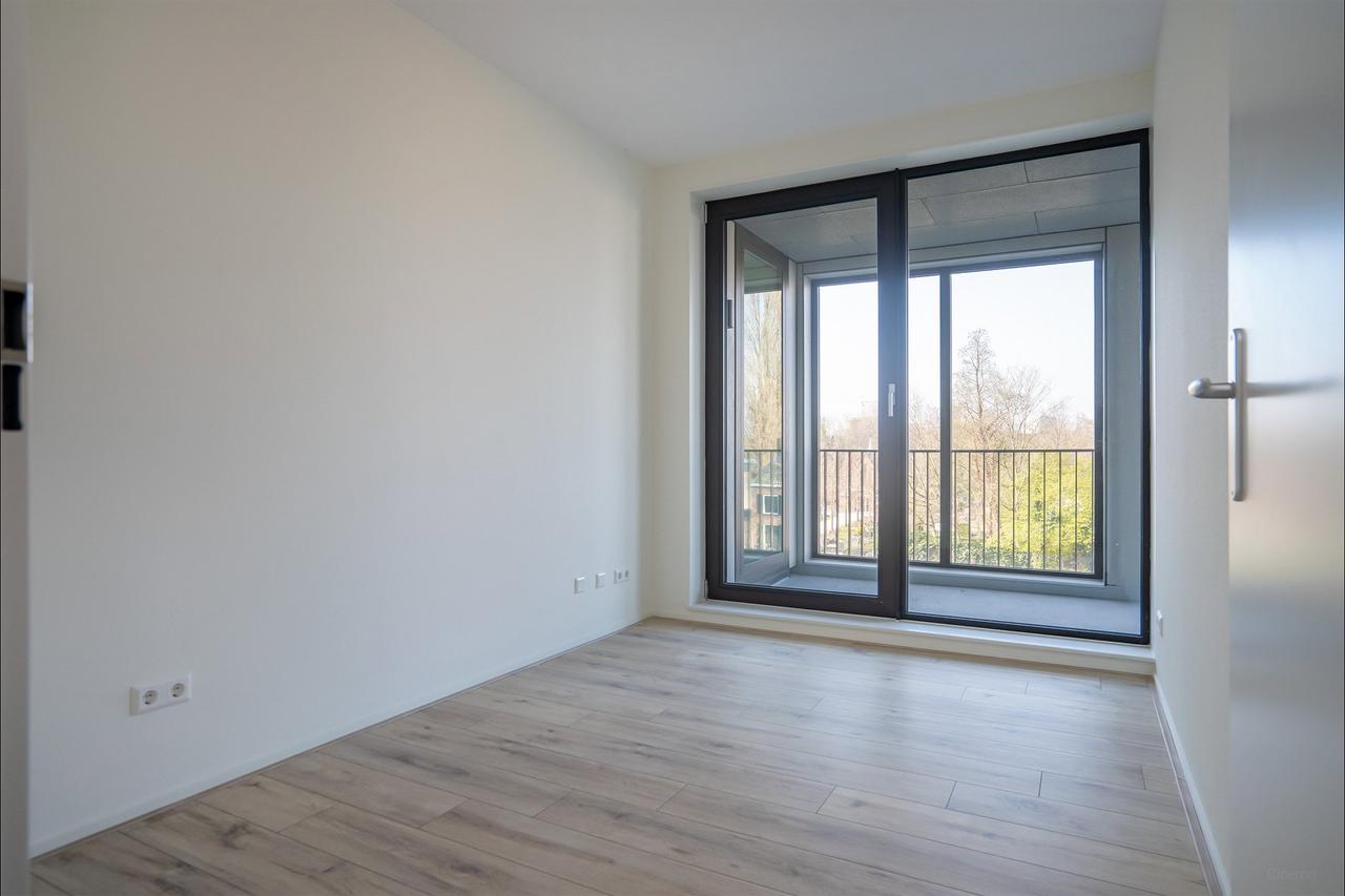 4-room apartment with loggia in Diemen - Image 8