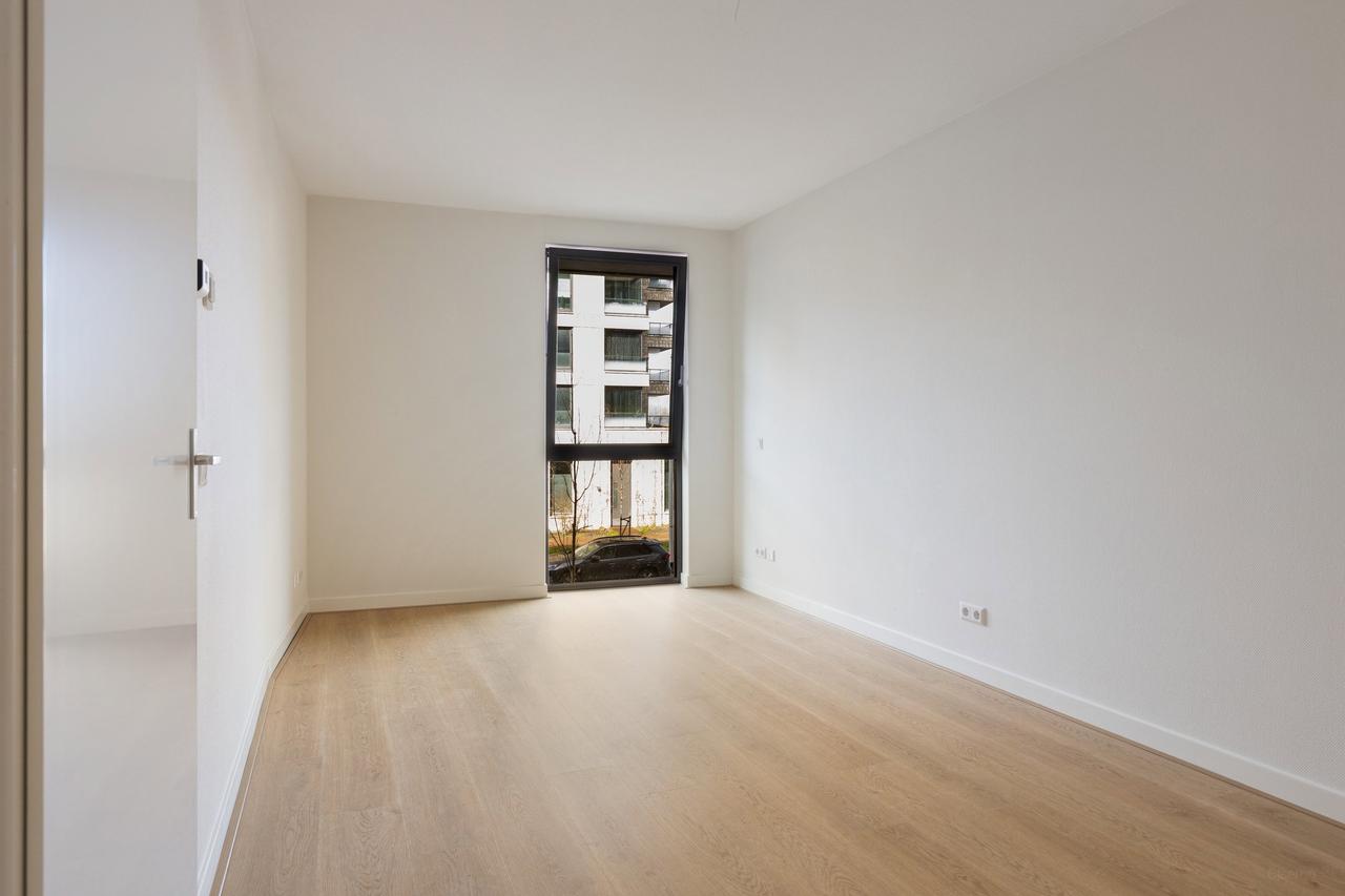 3-bedroom maisonette with balcony - Image 7