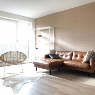 2-bedroom with south-facing balcony - Image 2