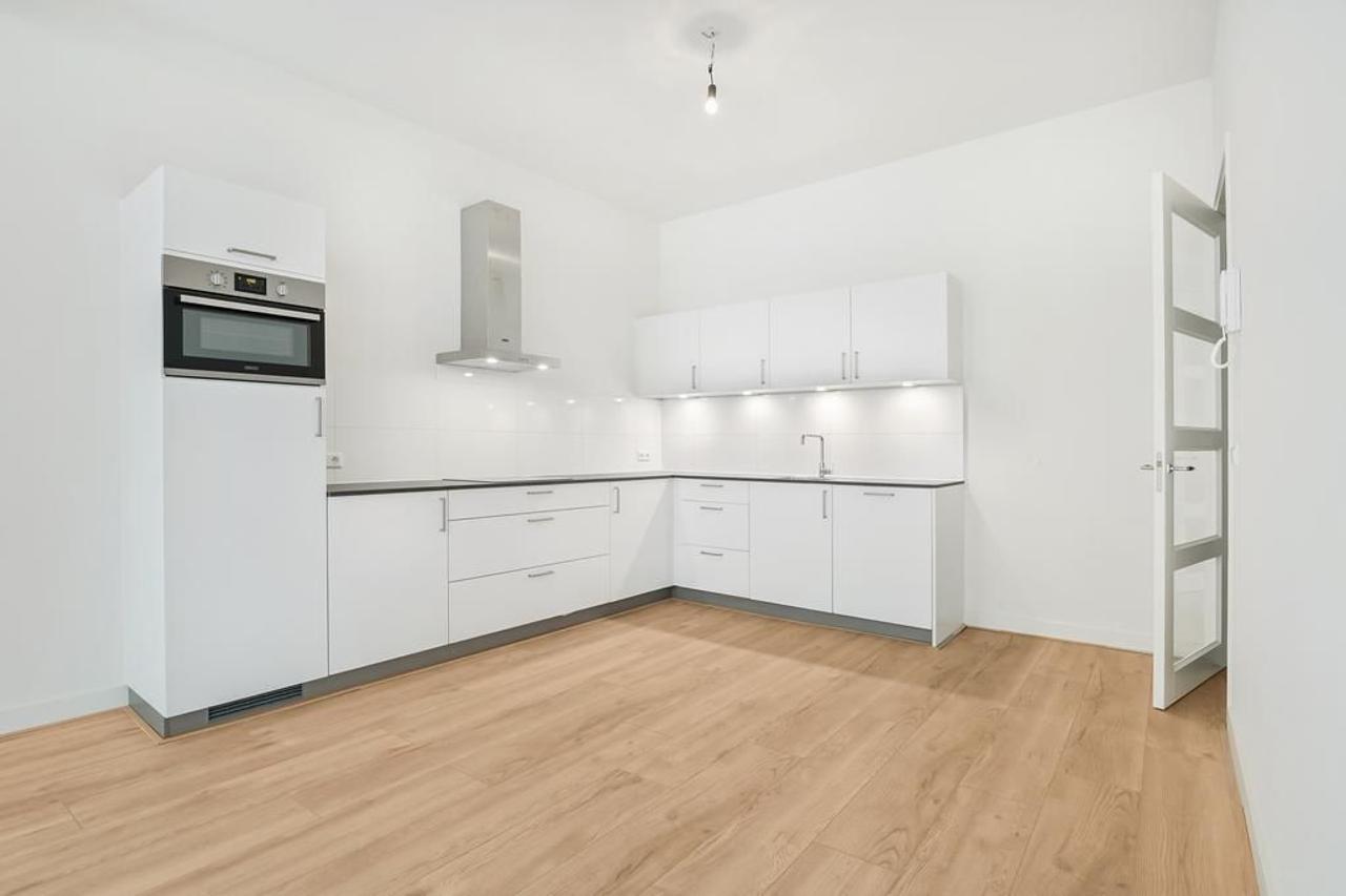 3-room apartment in the city center - Image 6