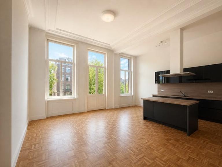 Dubbel bovenhuis met 2 badkamers - Afbeelding 3
