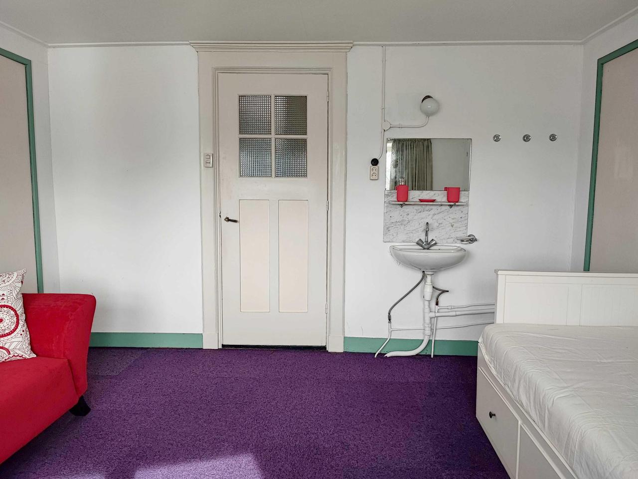 House for Rent on Spoorstraat - Image 33