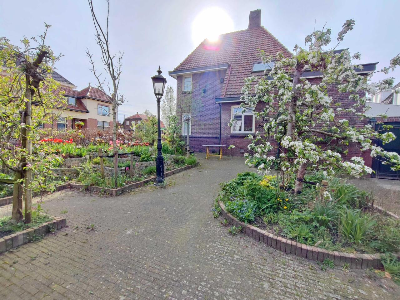House for Rent on Spoorstraat - Image 41