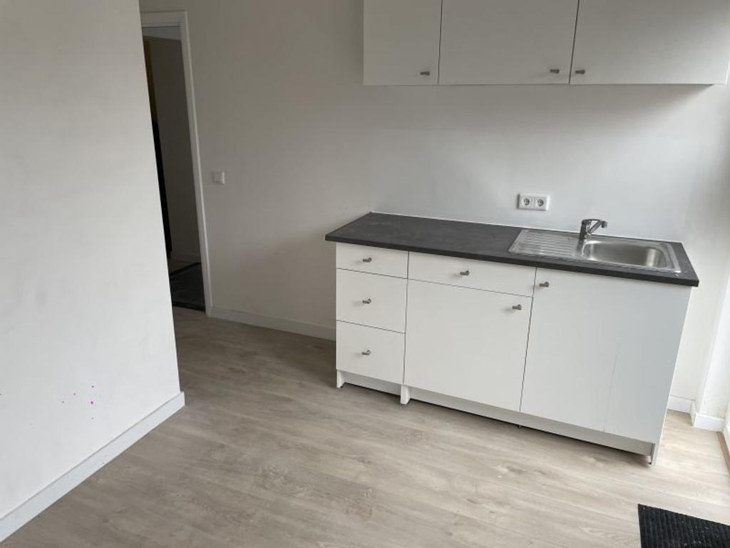 Studio met tuin vlak bij centrum Tilburg - Afbeelding 1