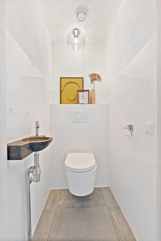 79 m2 with balcony in the heart of The Hague - Image 24