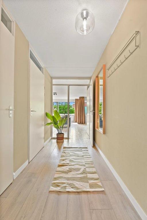 79 m2 with balcony in the heart of The Hague - Image 19