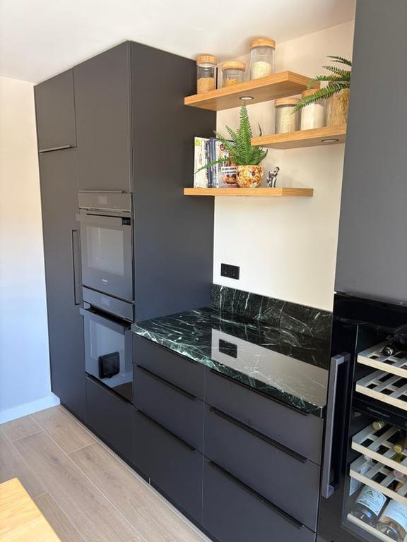 4-slaapkamer huis met tuin en haard - Afbeelding 17