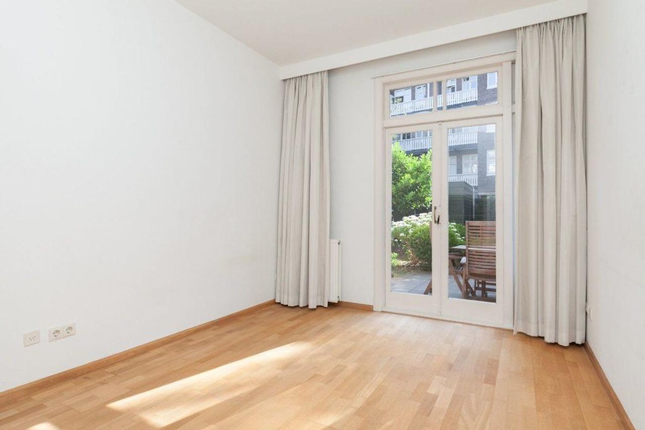 3-bedroom apartment with garden in Zuid - Image 11