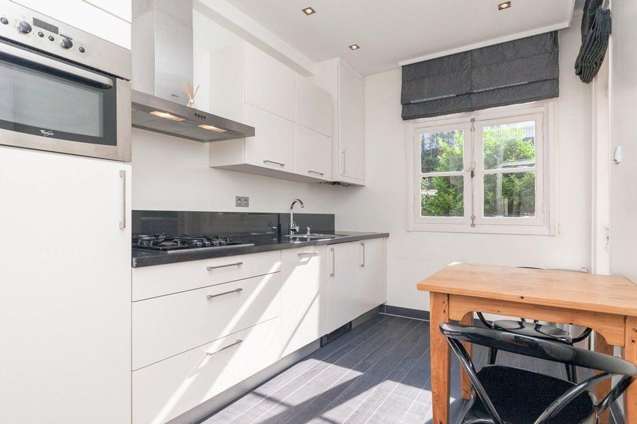 3-bedroom apartment with garden in Zuid - Image 9