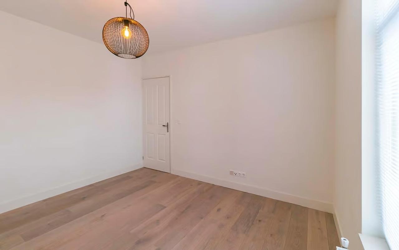 2-bedroom apartment in Valkenbos - Image 14
