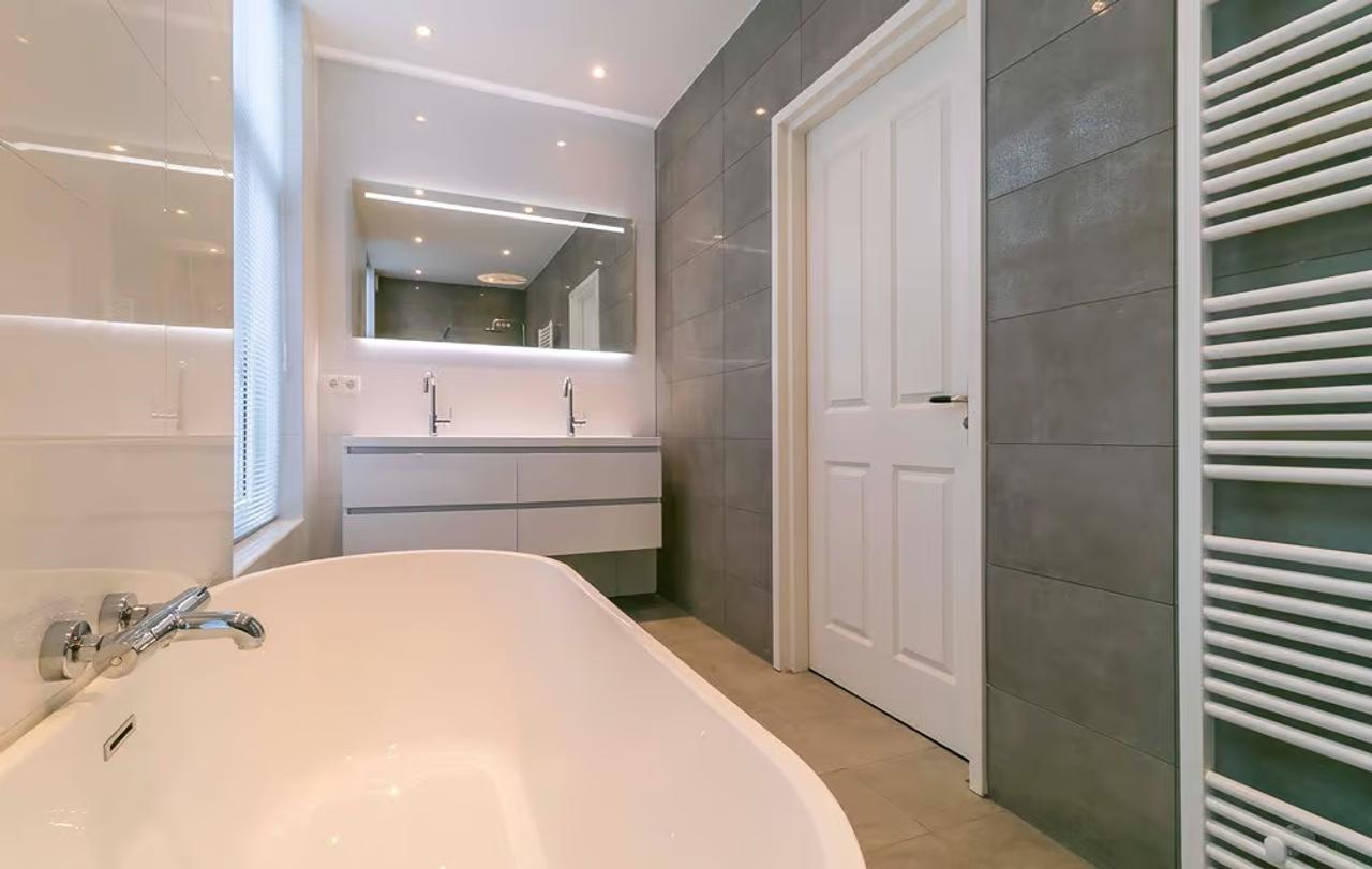 2-bedroom apartment in Valkenbos - Image 20