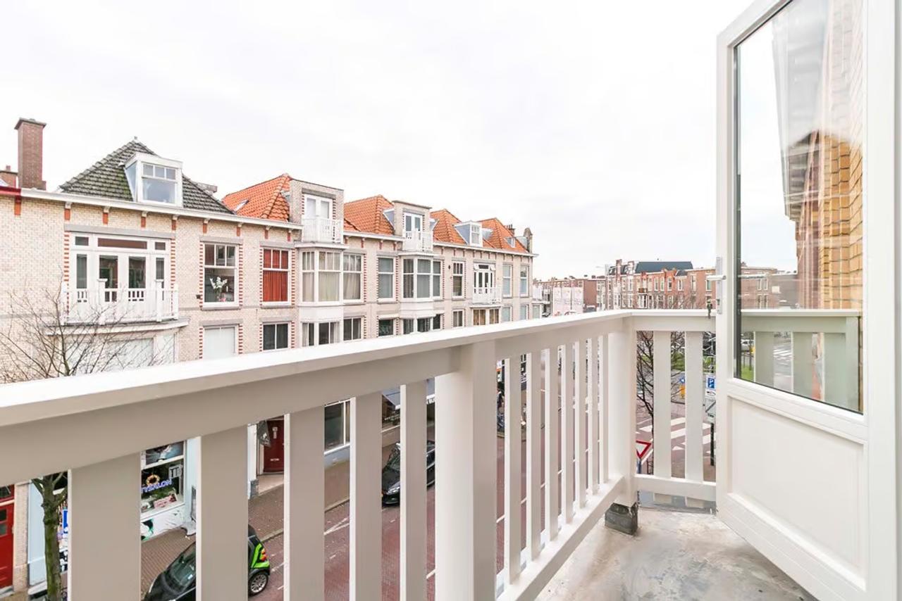 2-bedroom apartment in Valkenbos - Image 6