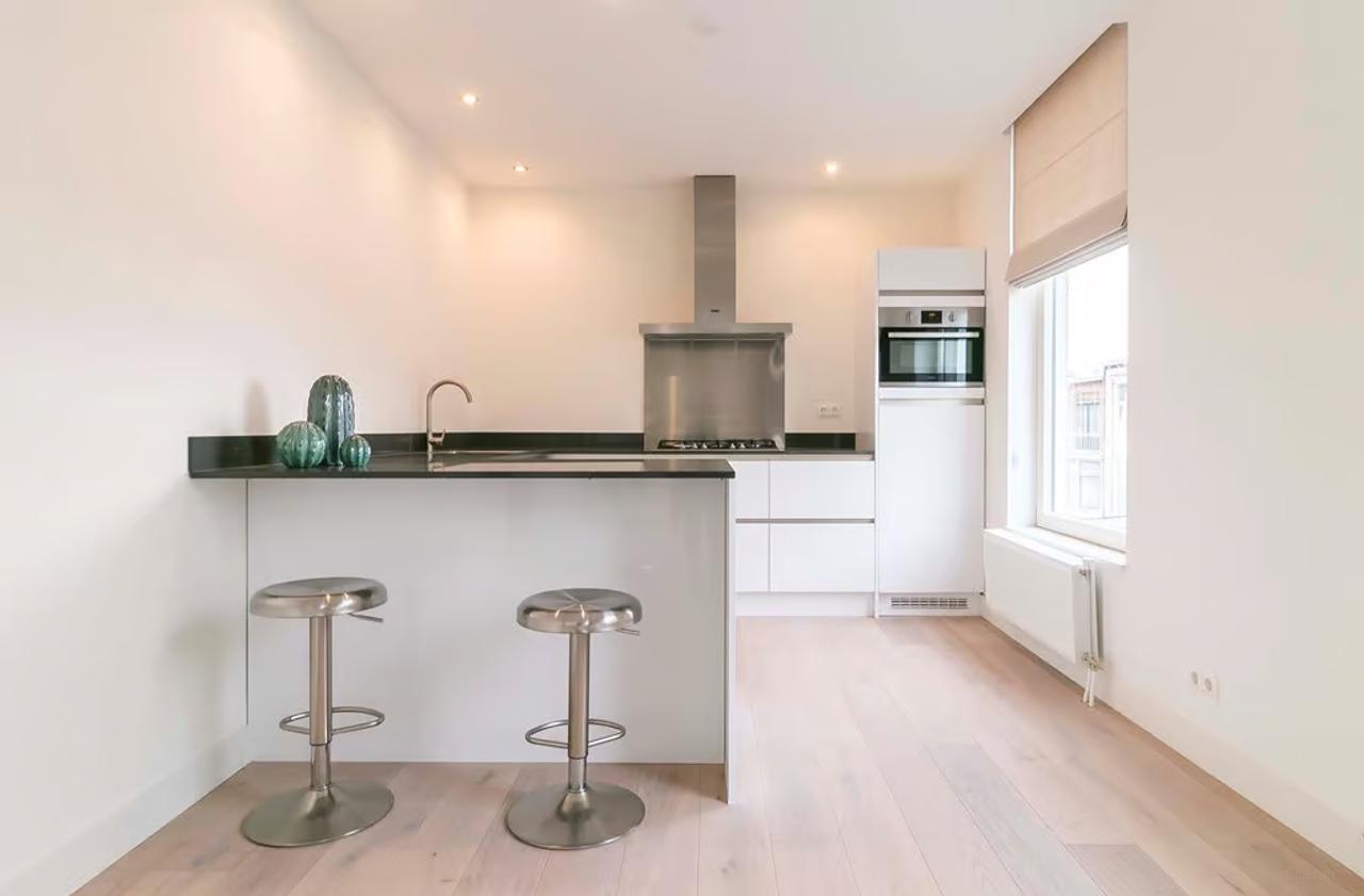 2-bedroom apartment in Valkenbos - Image 7
