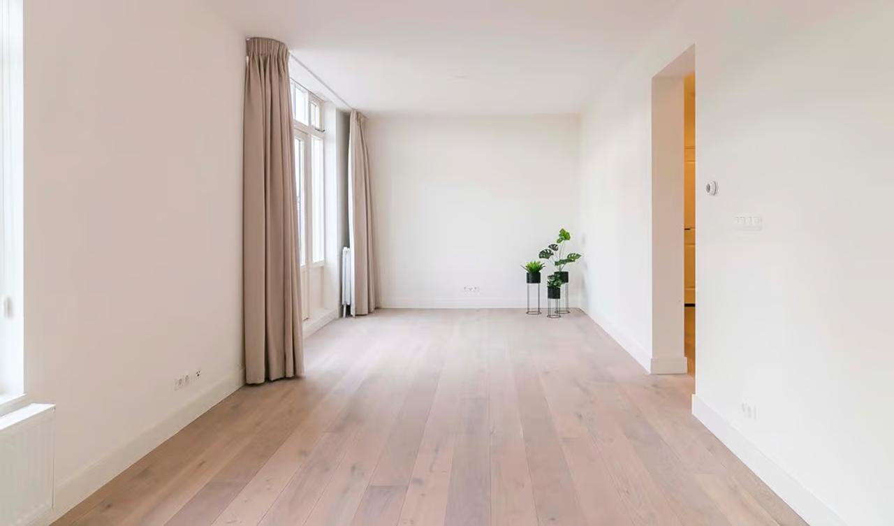 2-bedroom apartment in Valkenbos - Image 11