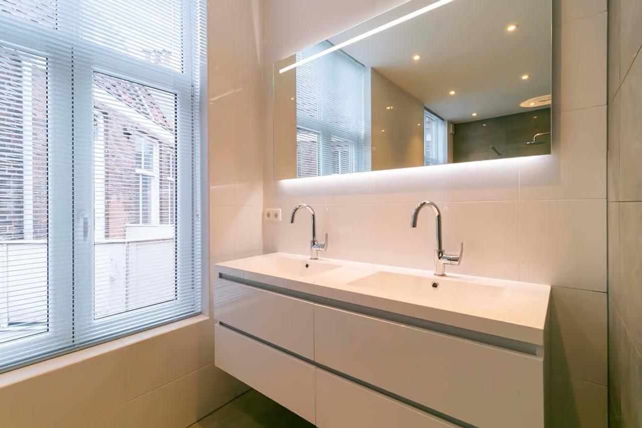 2-bedroom apartment in Valkenbos - Image 17