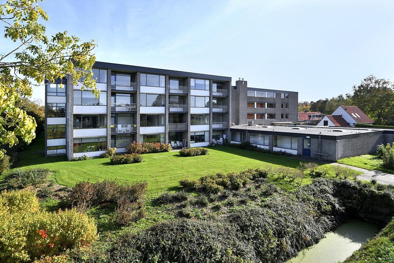 Renovated 55+ apartment with balcony - Image 4