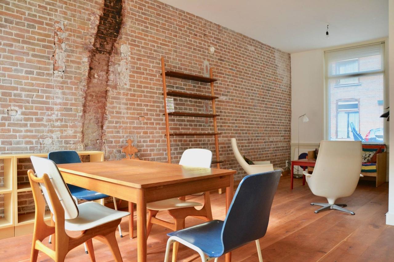 Furnished city house of 135m² - Image 1