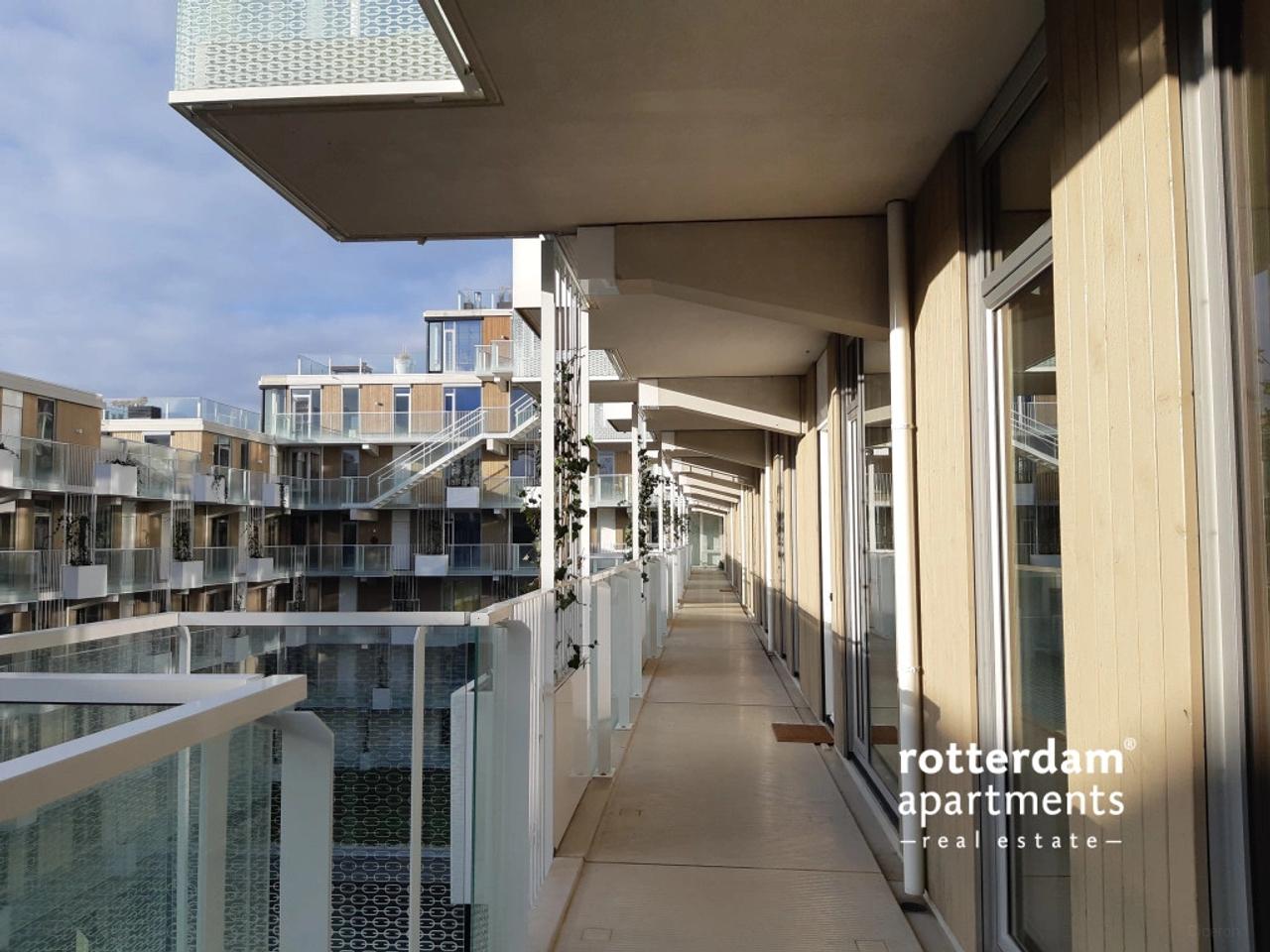 Furnished studio with balcony - Image 21