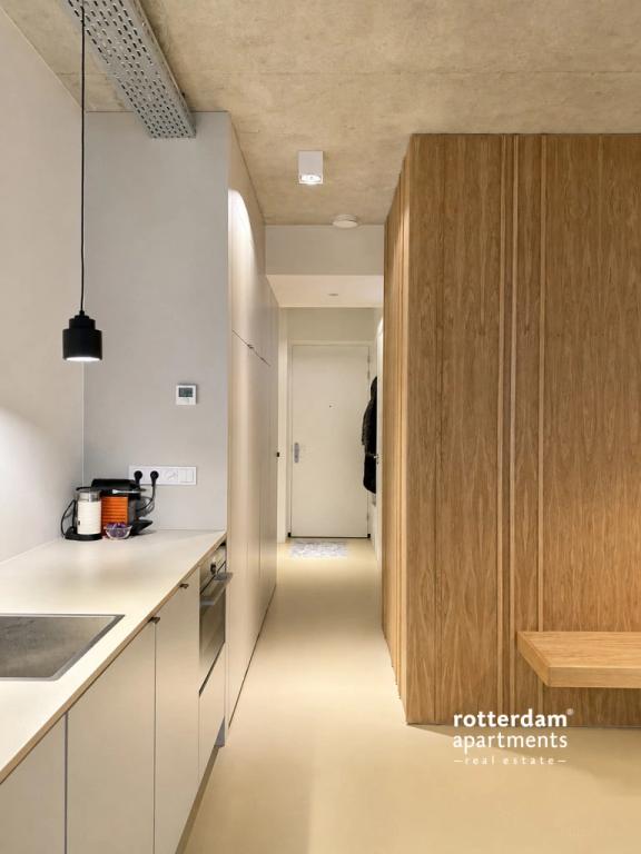 Furnished studio with balcony - Image 6