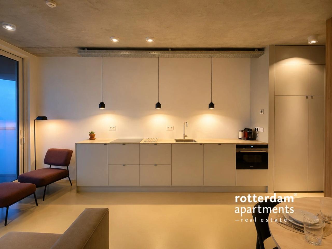 Furnished studio with balcony - Image 9
